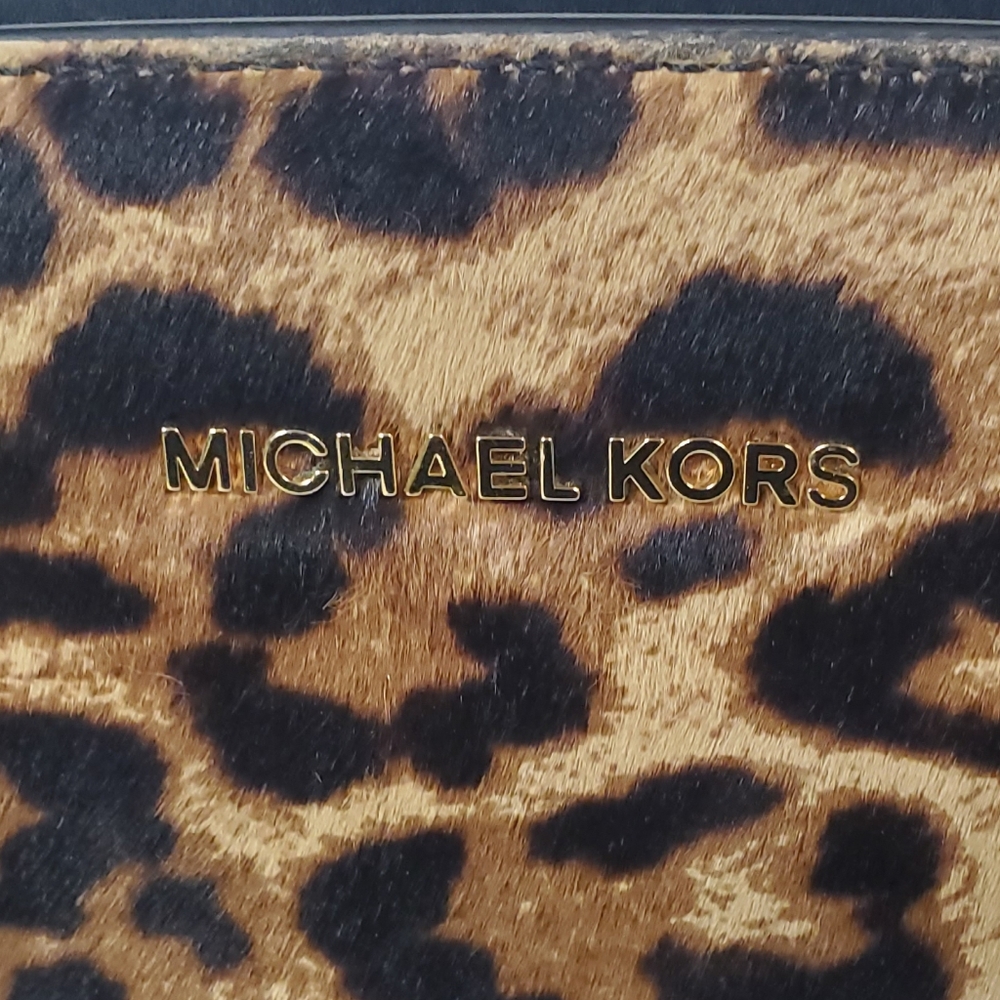 Michael Kors Leopard Print and Gold Tote Bag - Picture 6 of 14